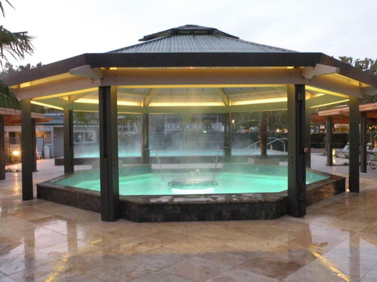 Calistoga Spa Hot Springs المظهر الخارجي الصورة